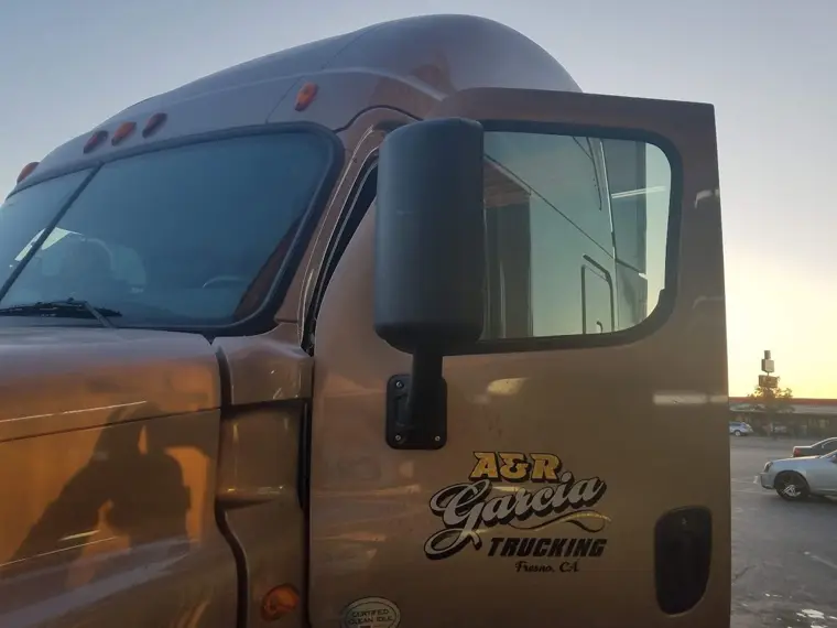 Window tint install — Tint Masters Fresno #87