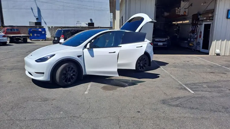 Window tint install — Tint Masters Fresno #51
