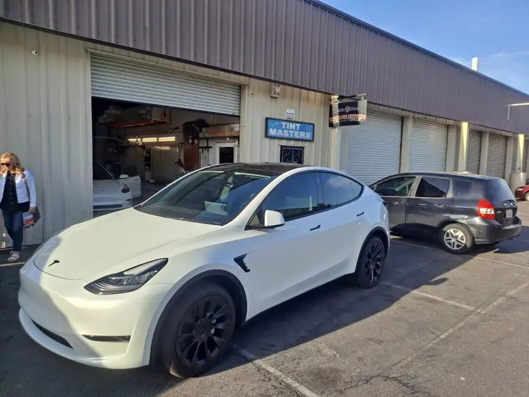 Window tint install — Tint Masters Fresno #77